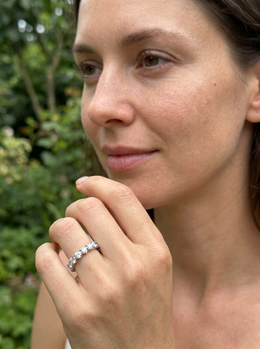 Valentina's Heart Eternity Ring