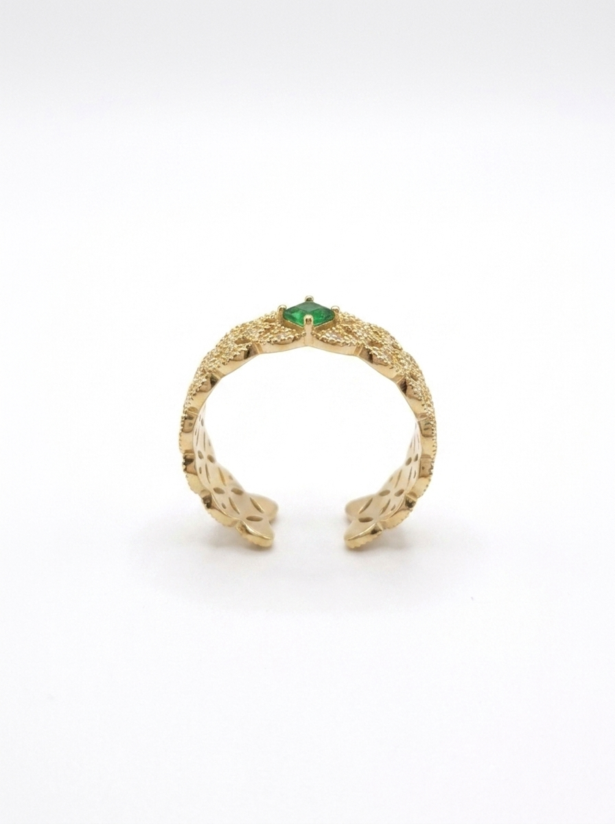 Valentina’s Emerald Lace Ring