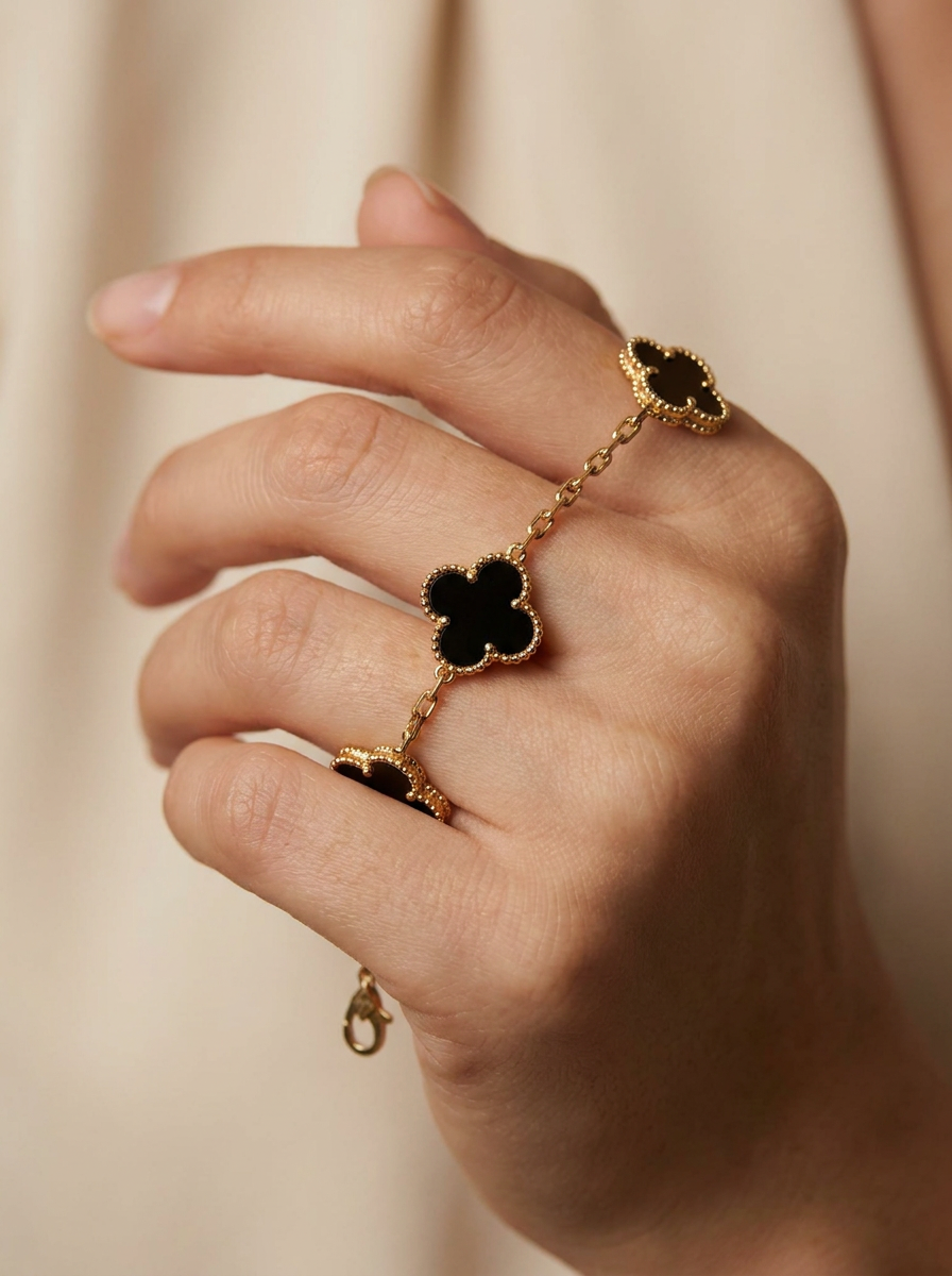 Valentina's Noir Clover Bracelet