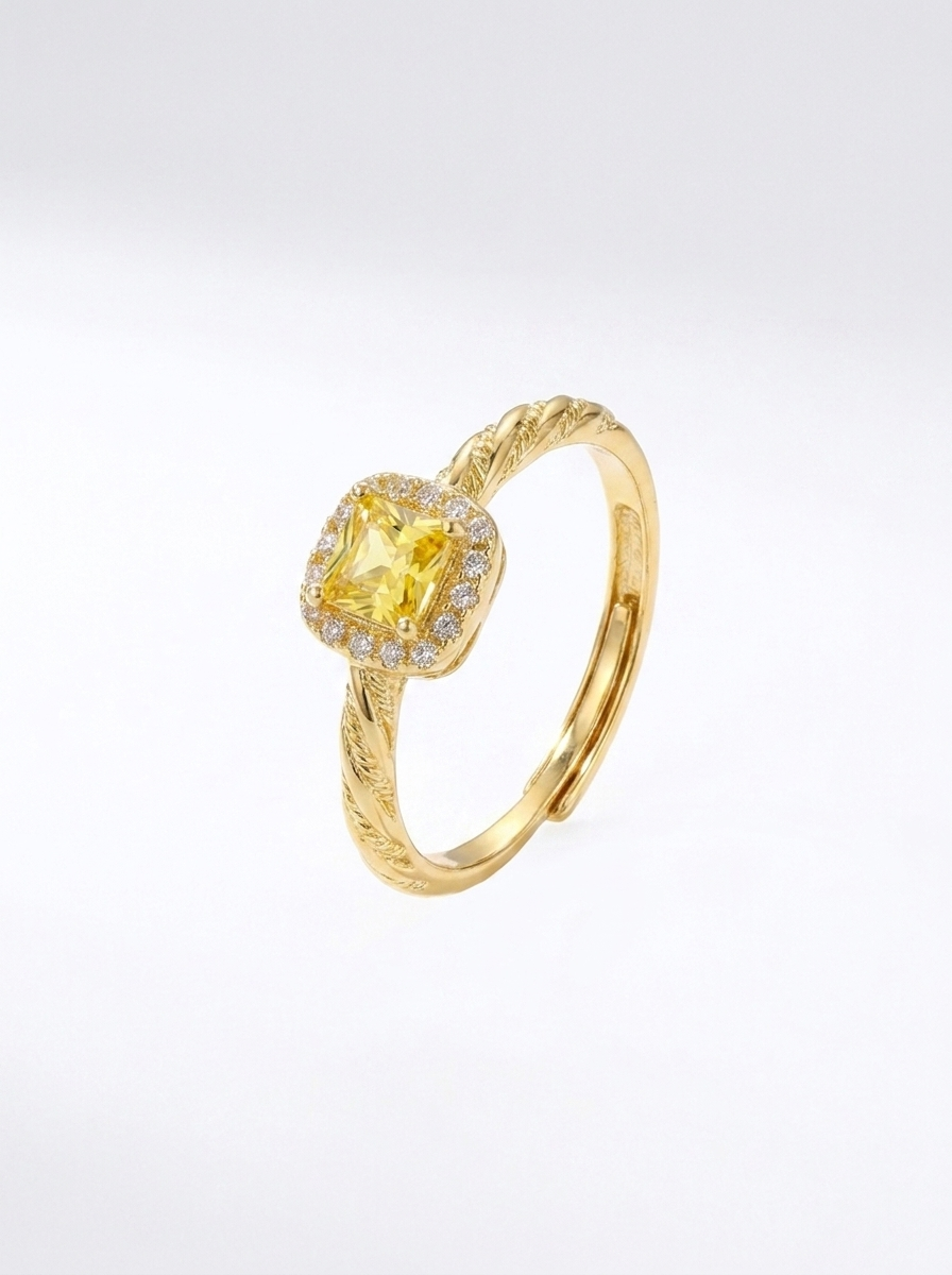 Valentina’s Golden Soleil Ring